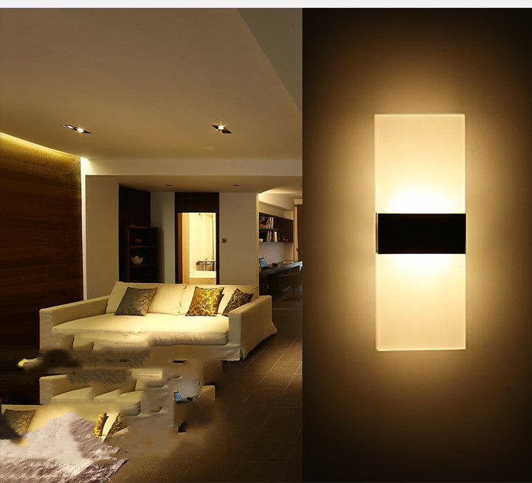 Lampara de pared con Sensor de Movimiento y Carga USB